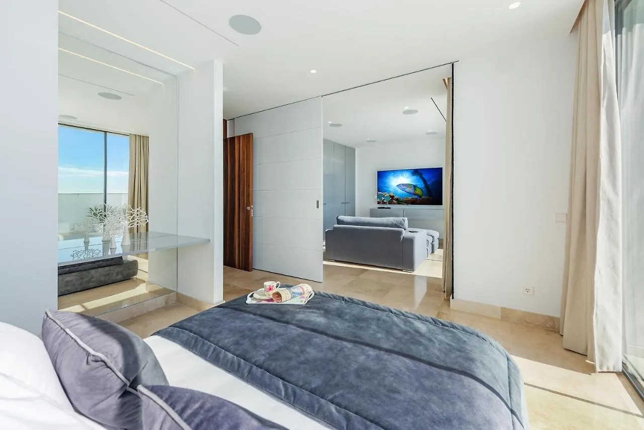 אנדרטקס Blue Sky Mallorca Luxury Villa